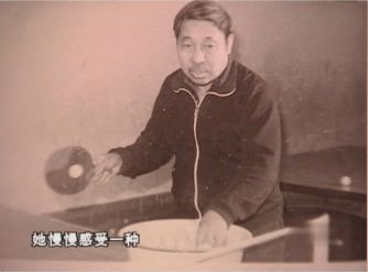 邓亚萍的曲折人生，因个子矮两次被拒绝入队，靠实力征服了全世界